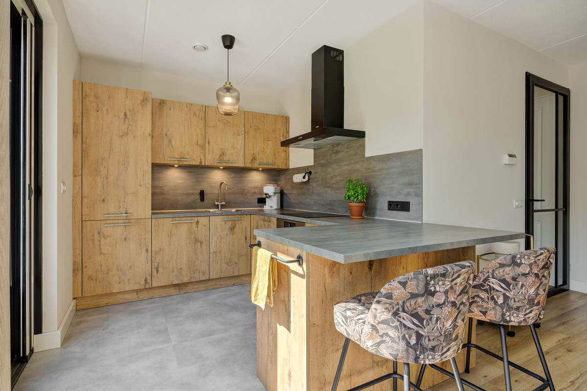 Hoekwoning te koop: Biezenloop 126, Heesch