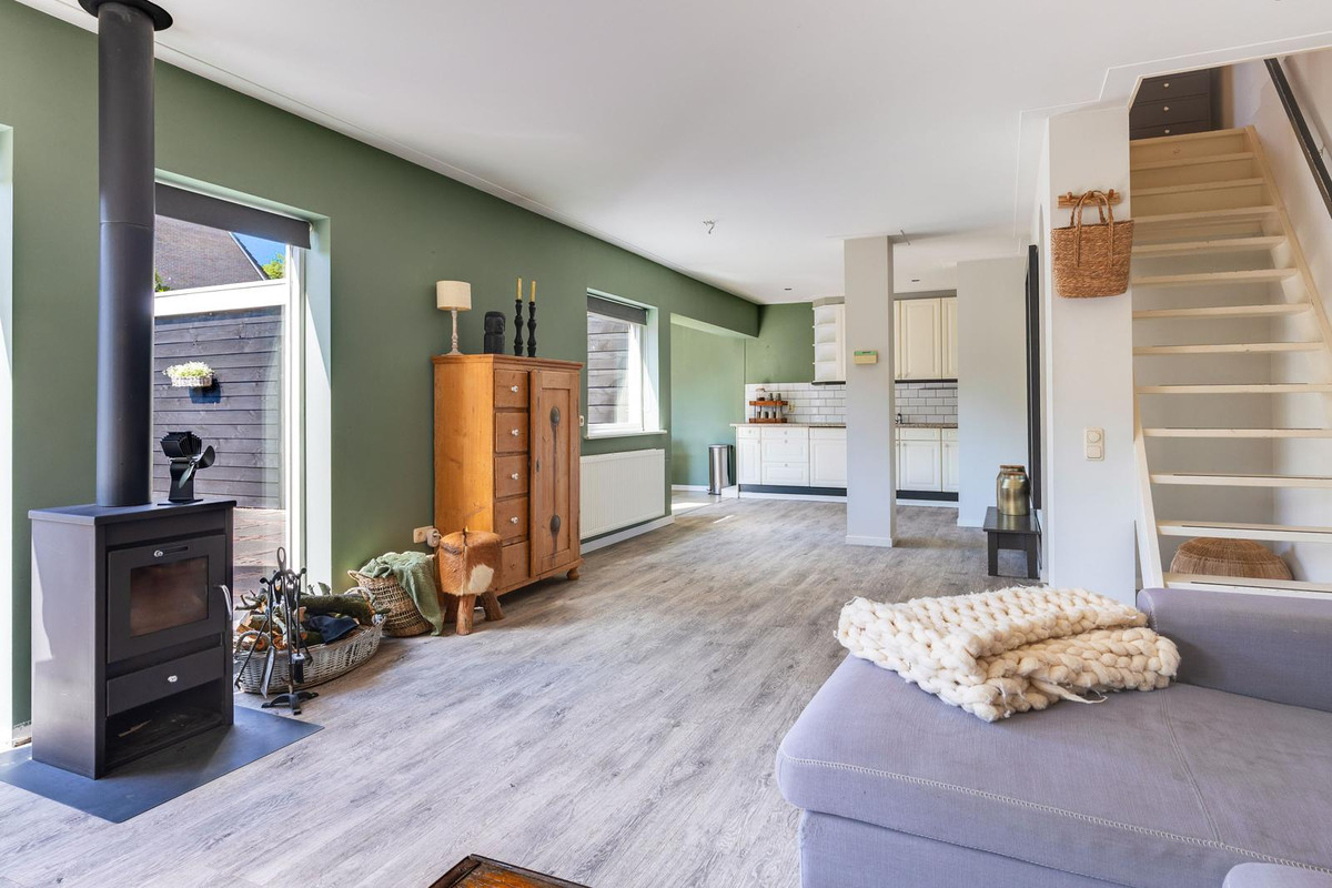 Tussenwoning te koop: Pieter Wariuslaan 136, Midwoud