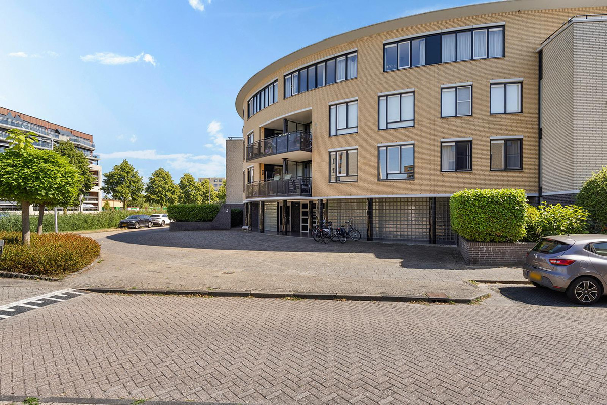 Appartement te koop: Thailandsingel 6, Alphen Aan Den Rijn