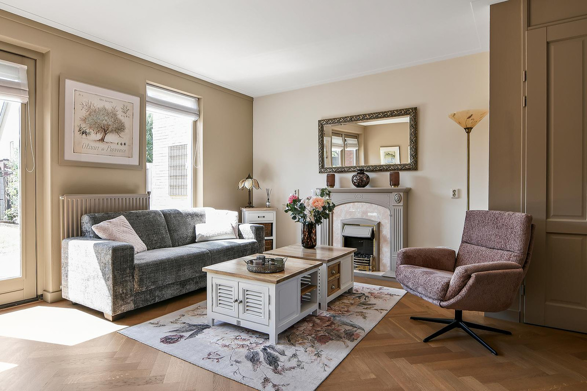Tussenwoning te koop: Fanny Blankers-Koenlaan 137, Hoofddorp
