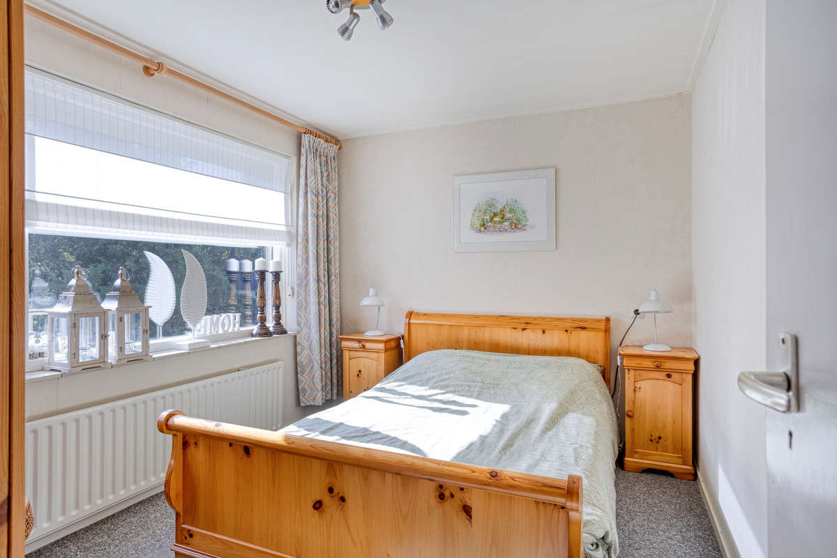 Tussenwoning te koop: Newtonstraat 39, Terneuzen