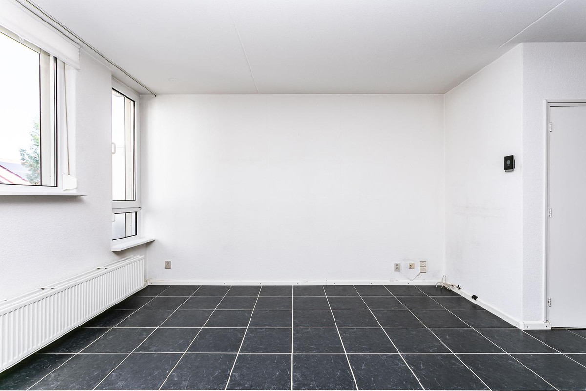 Tussenwoning te koop: Aan het Valderen 1B, Maastricht
