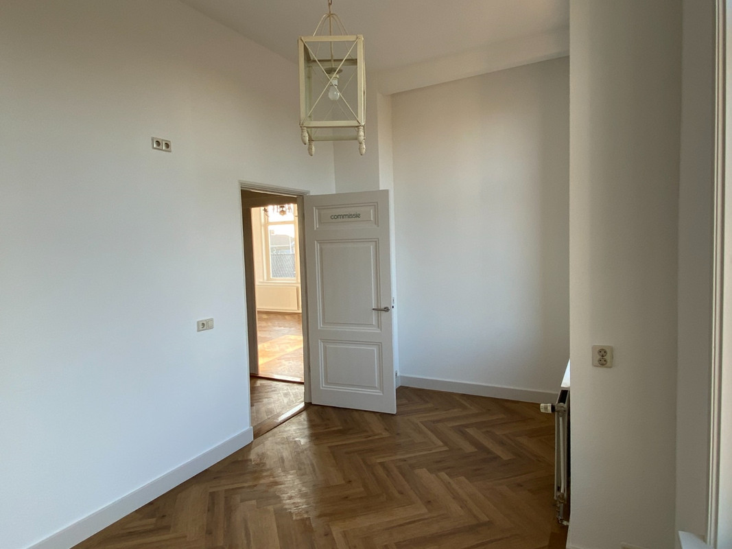 Appartement te huur: Raadhuisstraat 22B, Oosthuizen