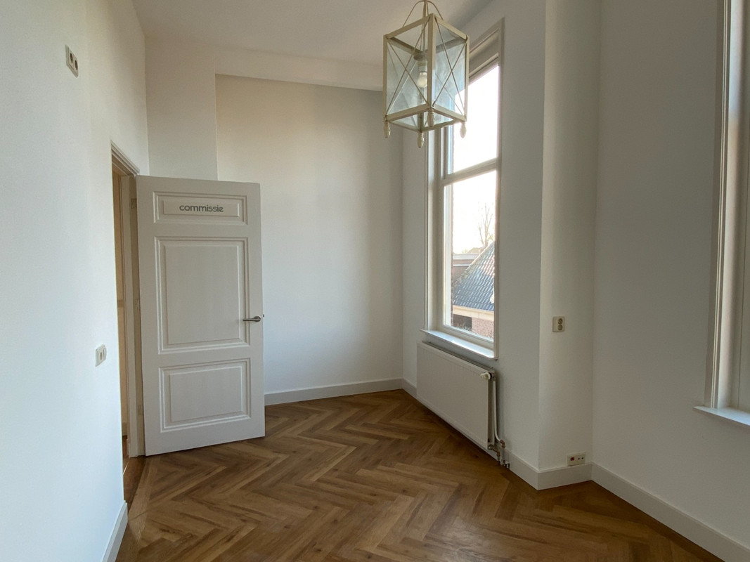Appartement te huur: Raadhuisstraat 22B, Oosthuizen