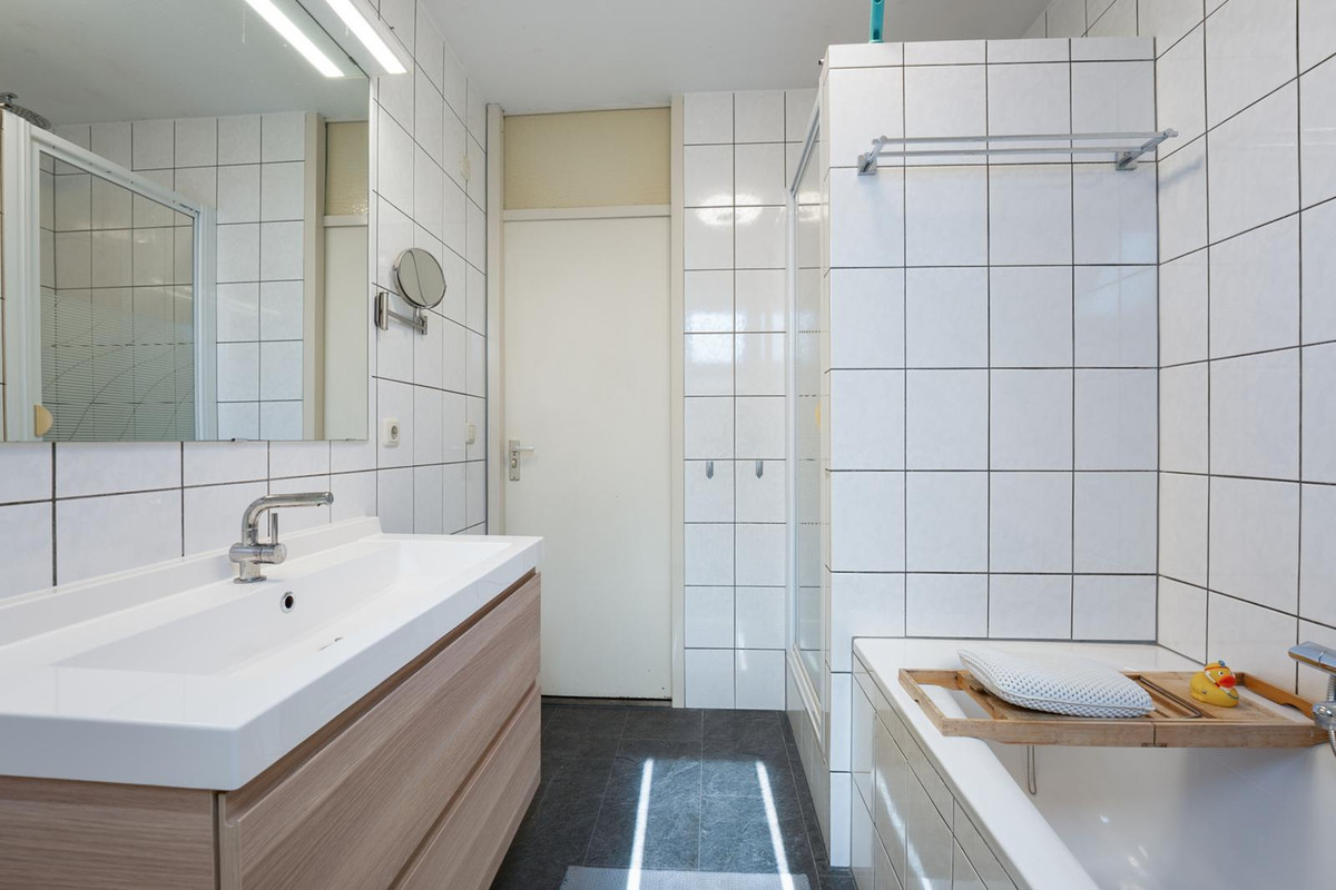 Hoekwoning te koop: Caeciliastraat 31, Guttecoven