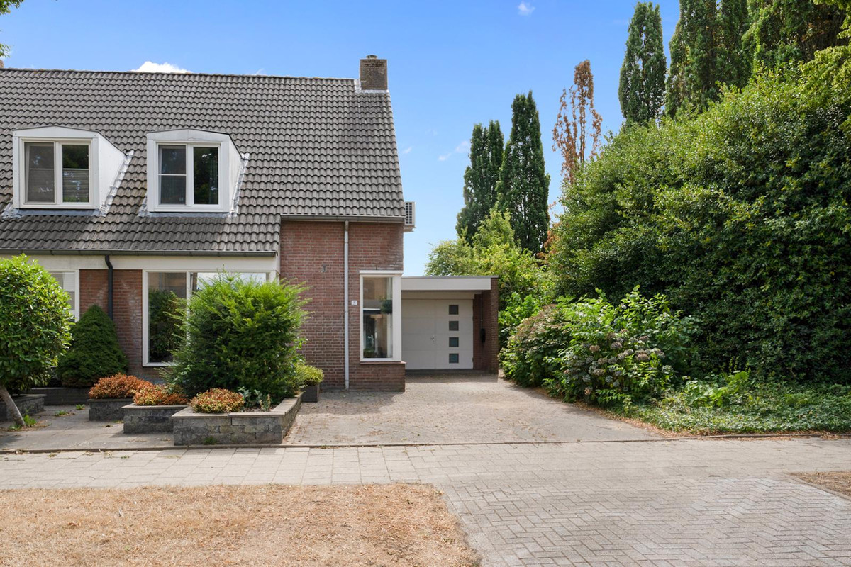 Hoekwoning te koop: Caeciliastraat 31, Guttecoven