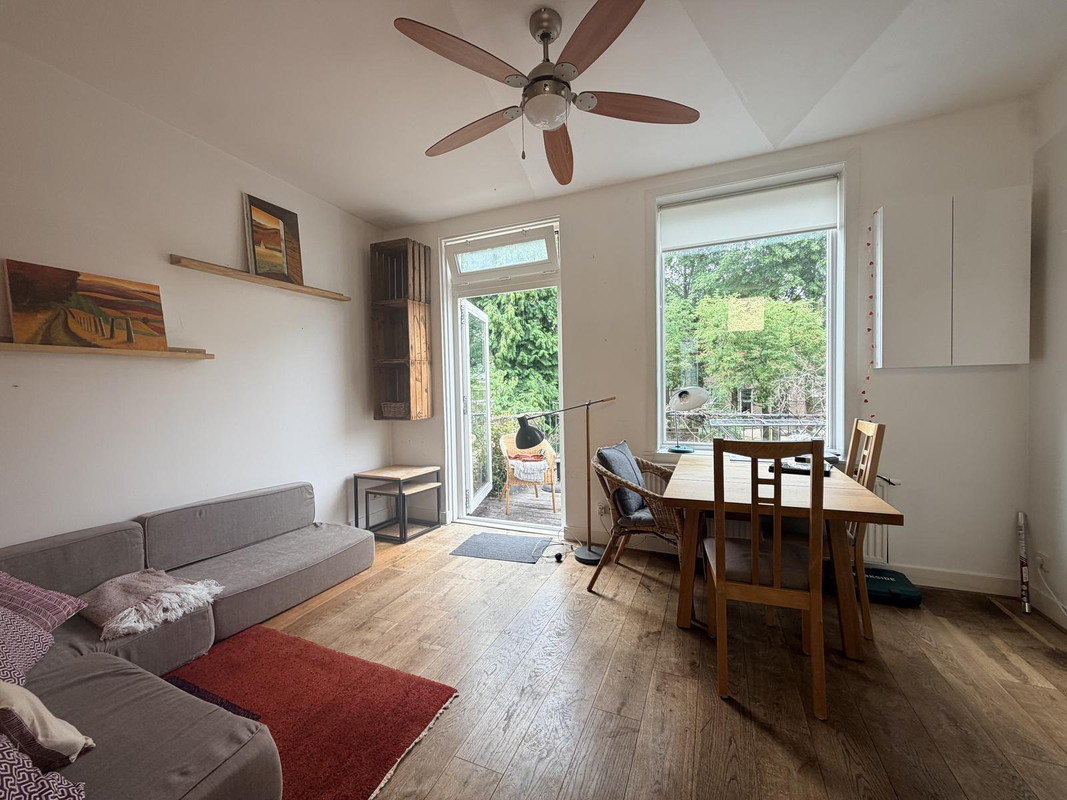 Studio te huur: Amaliastraat 56A, Utrecht