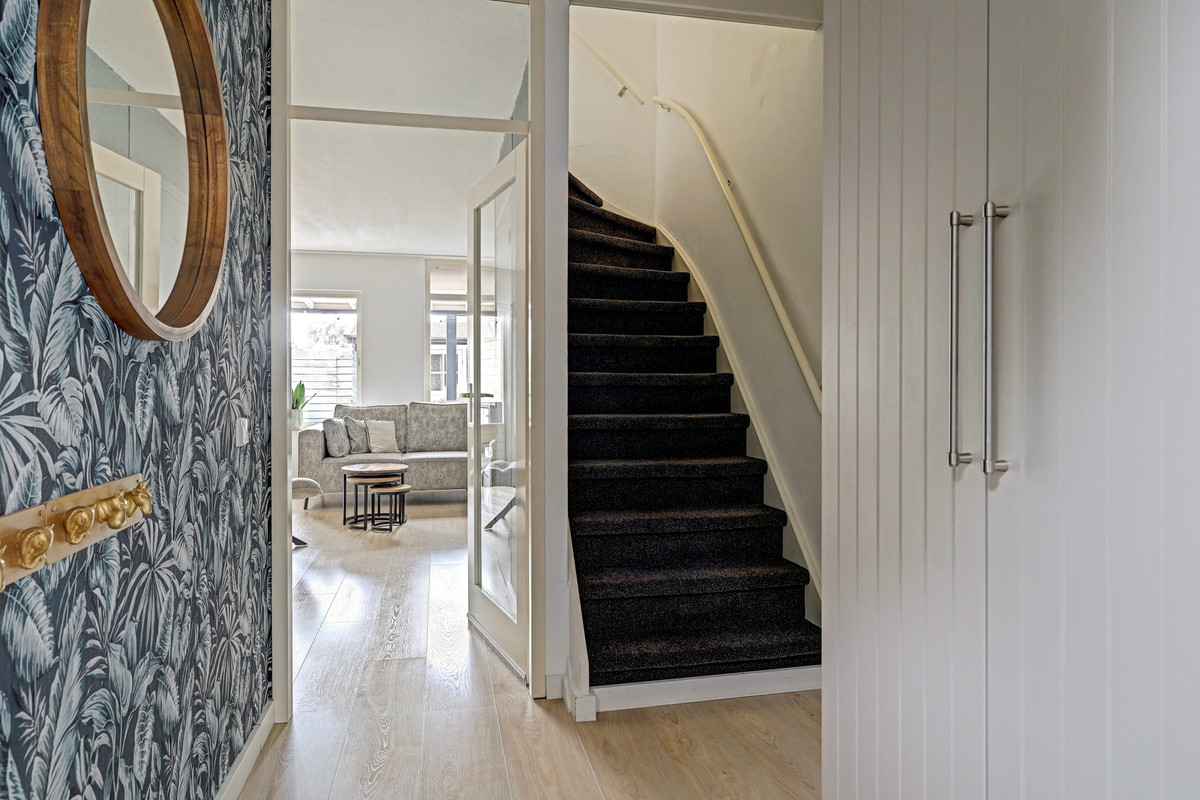 Tussenwoning te koop: Edisonstraat 141, Kudelstaart