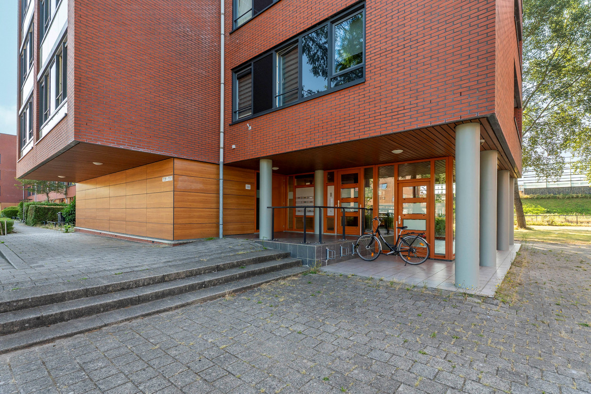 Appartement te koop: Laan der V.O.C. 346, Almere
