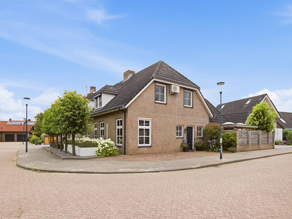Middenakker 37