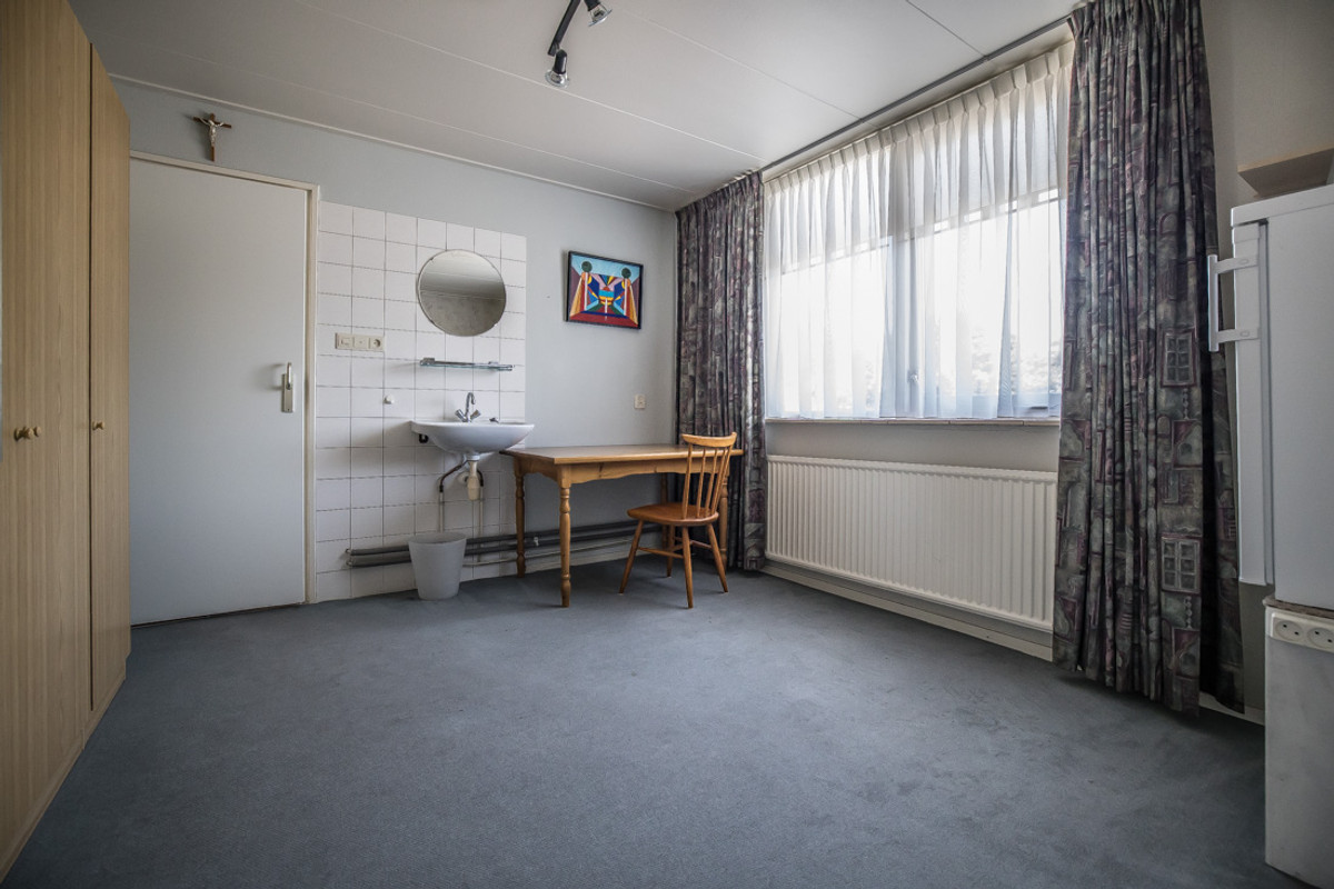 Hoekwoning te koop: Overcinge 42, Almelo