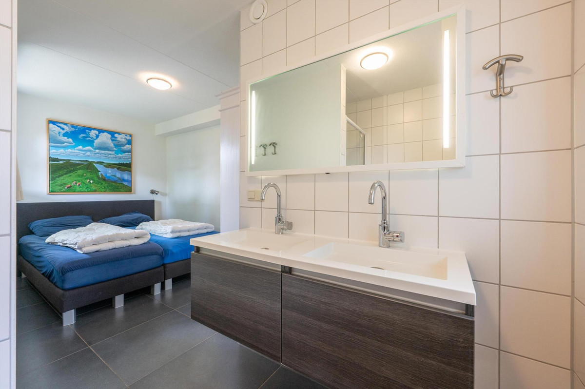 Vrijstaande woning te koop: Veneweg 193-21, Wanneperveen