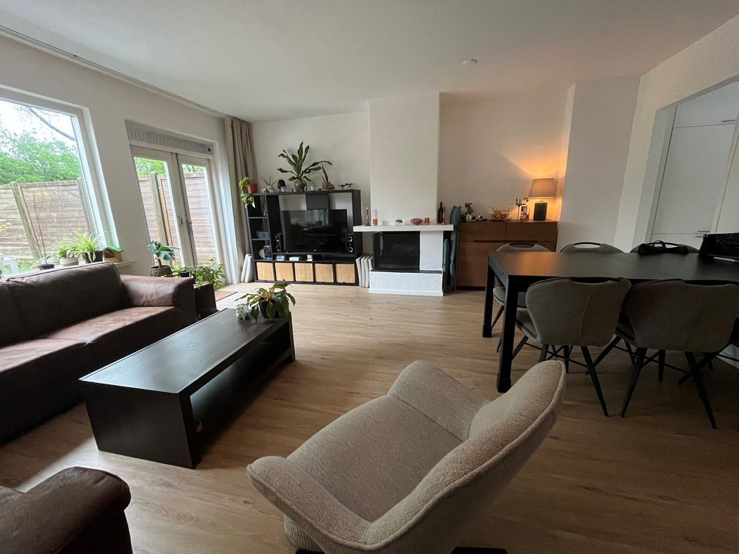 Tussenwoning te huur: Rakkersveld 202, Apeldoorn