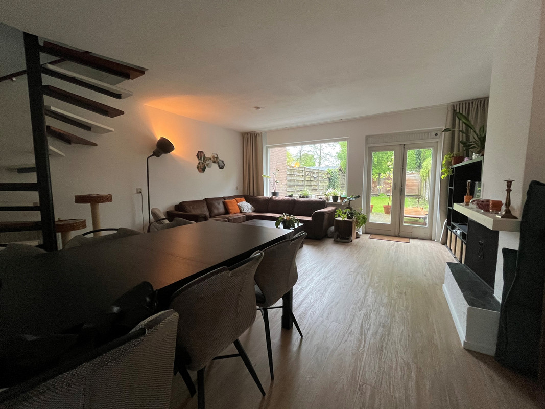 Tussenwoning te huur: Rakkersveld 202, Apeldoorn
