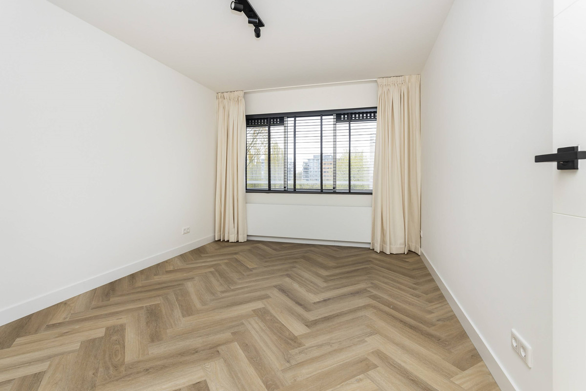 Appartement te huur: Wittgensteinlaan 260, Amsterdam