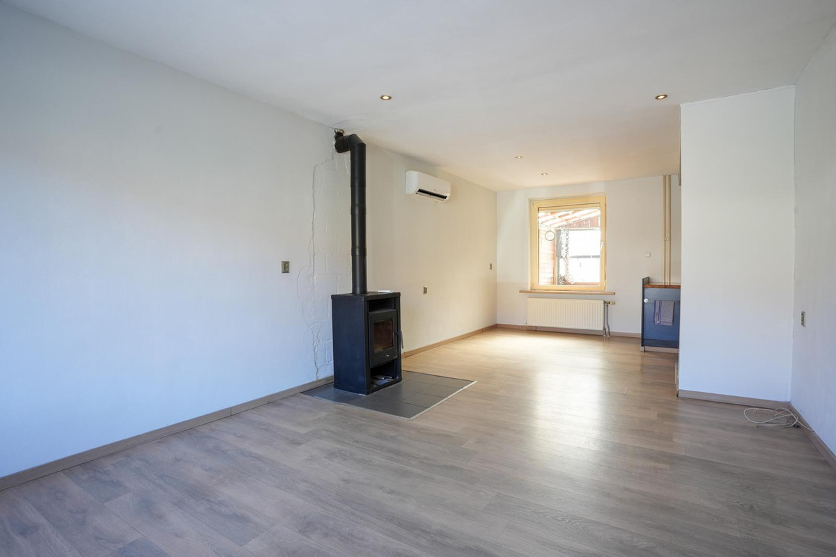 Hoekwoning te koop: Antoniusstraat 44, Geleen