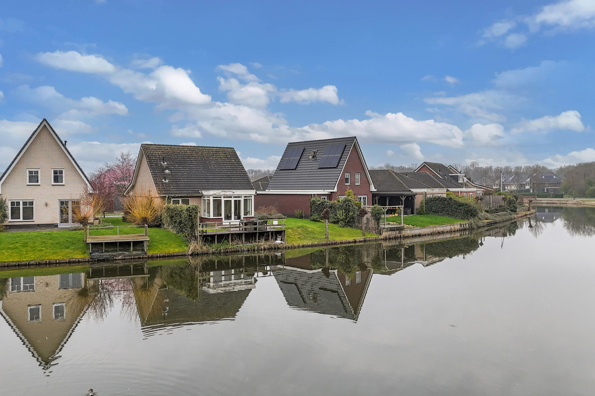 Vrijstaande woning te koop: Vennendal 55, Lelystad