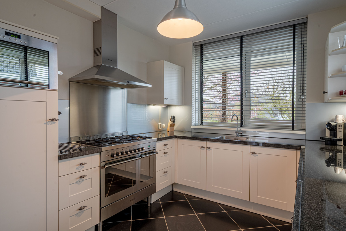 Vrijstaande woning te koop: Vennendal 55, Lelystad