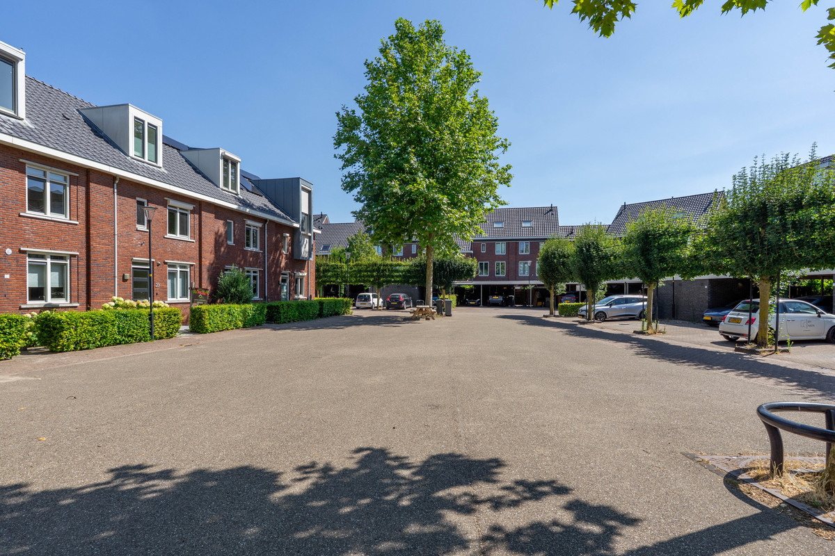 Tussenwoning te koop: Ringdijk 21, Bemmel