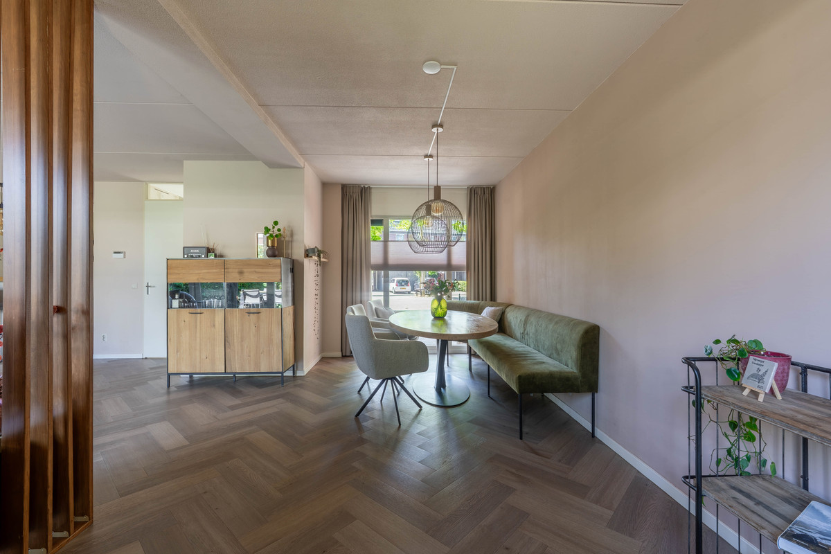 Tussenwoning te koop: Ringdijk 21, Bemmel