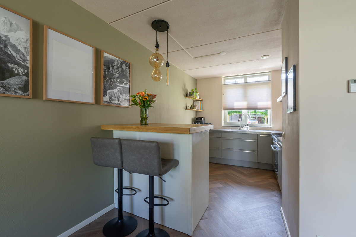 Tussenwoning te koop: Ringdijk 21, Bemmel