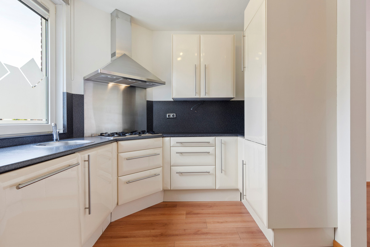 Tussenwoning te koop: Rietbeek 38, Geleen