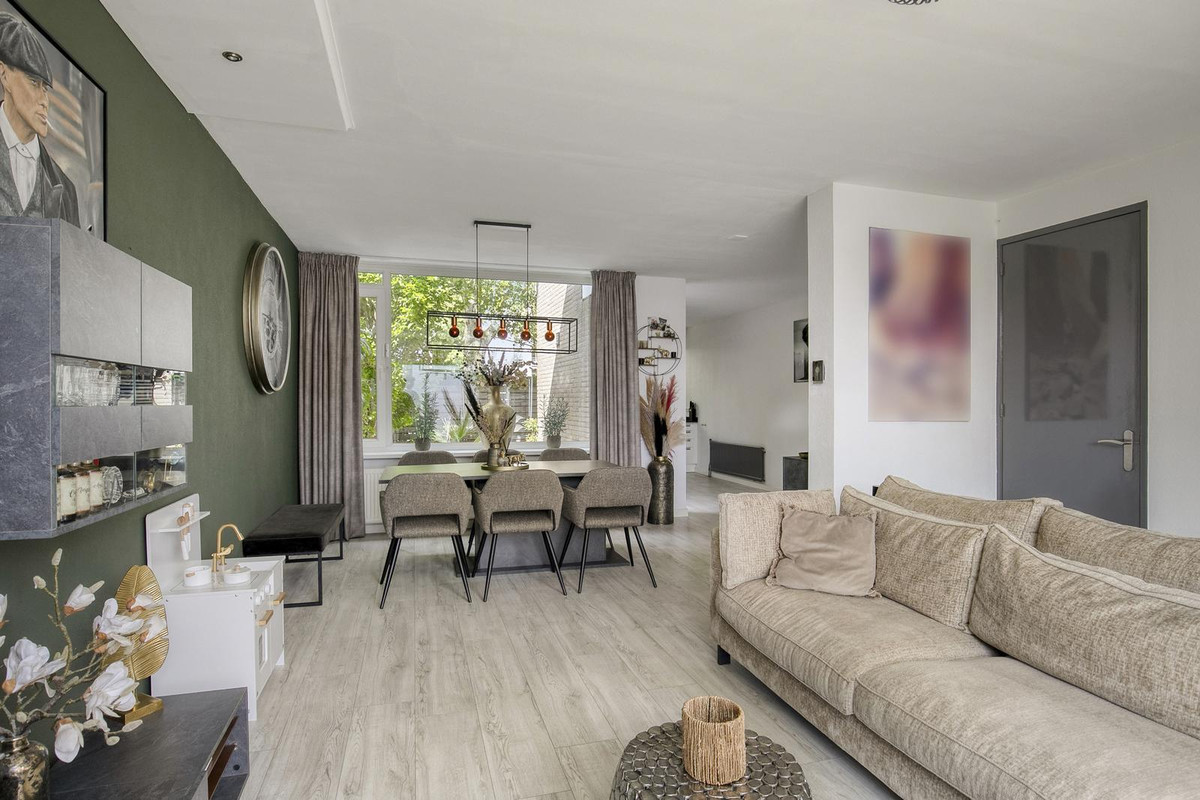 Tussenwoning te koop: Heubergerstraat 55, Tilburg