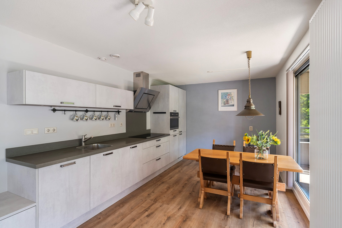 Appartement te koop: Schubertlaan 707, Maassluis