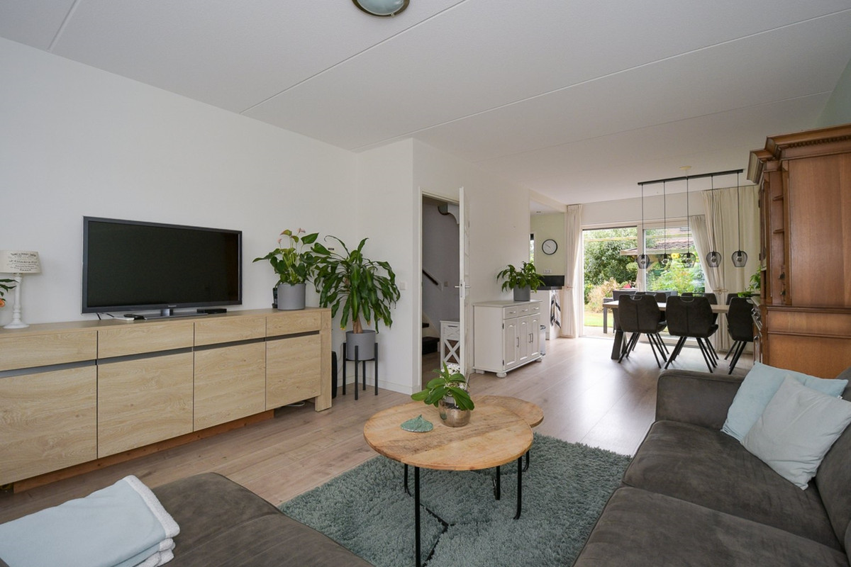 Hoekwoning te koop: Hanebalken 197, Drachten