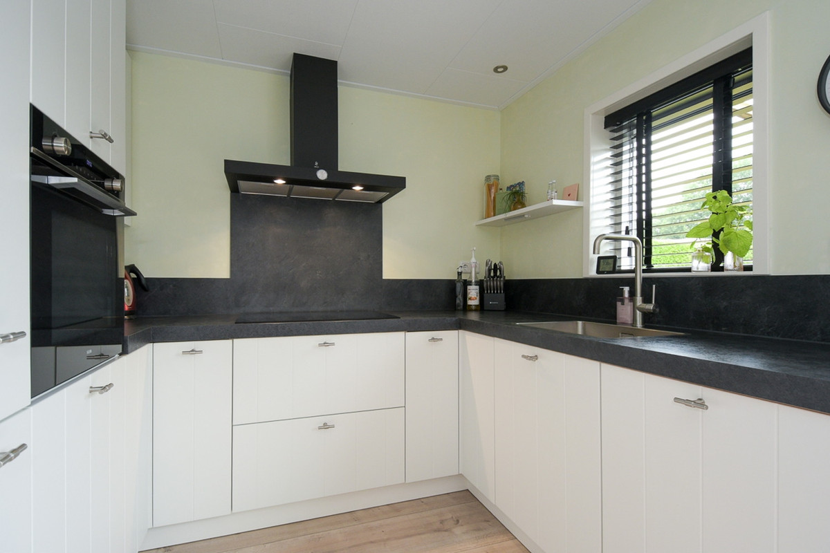 Hoekwoning te koop: Hanebalken 197, Drachten