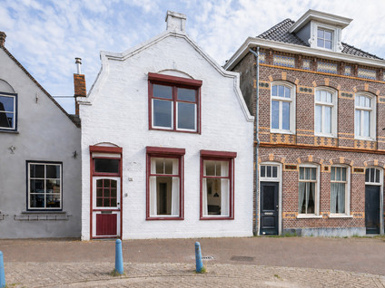 Lange Kerkstraat 13