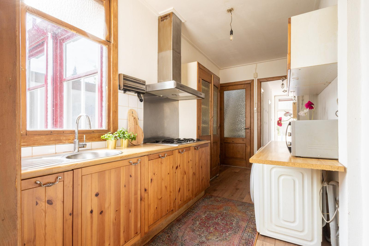 Tussenwoning te koop: Lange Kerkstraat 13, Terneuzen