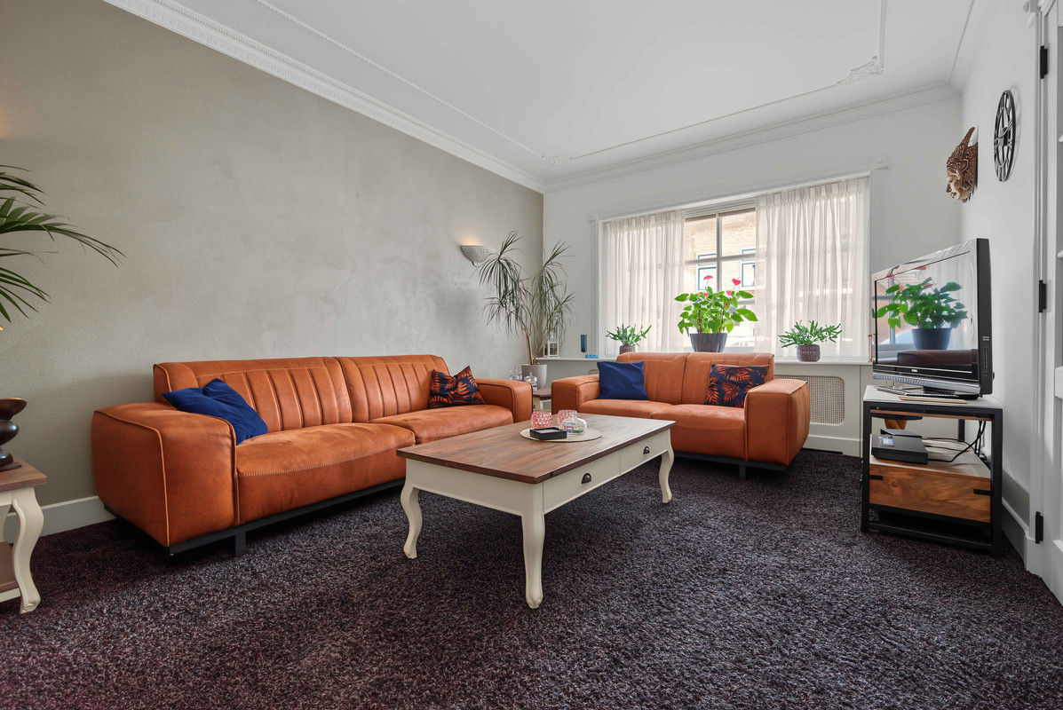 Tussenwoning te koop: Alkmaarseweg 209, Beverwijk