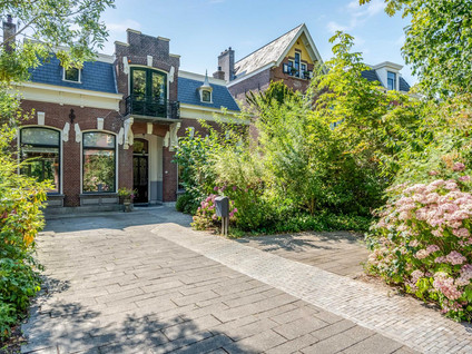 Stationsstraat 48