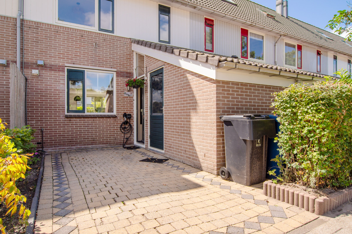 Tussenwoning te koop: Fauststraat 21, Alkmaar