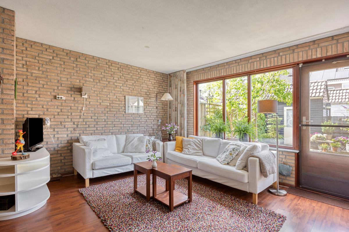 Tussenwoning te koop: Geraniumveld 26, Nieuwerkerk A/D Ijssel