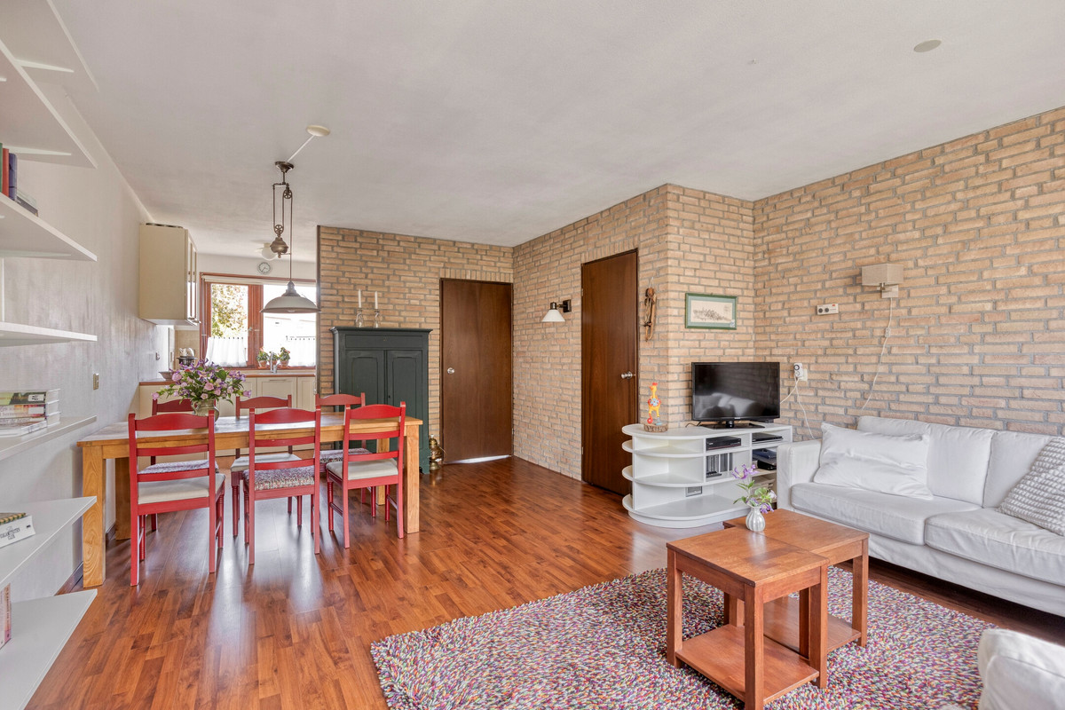Tussenwoning te koop: Geraniumveld 26, Nieuwerkerk A/D Ijssel