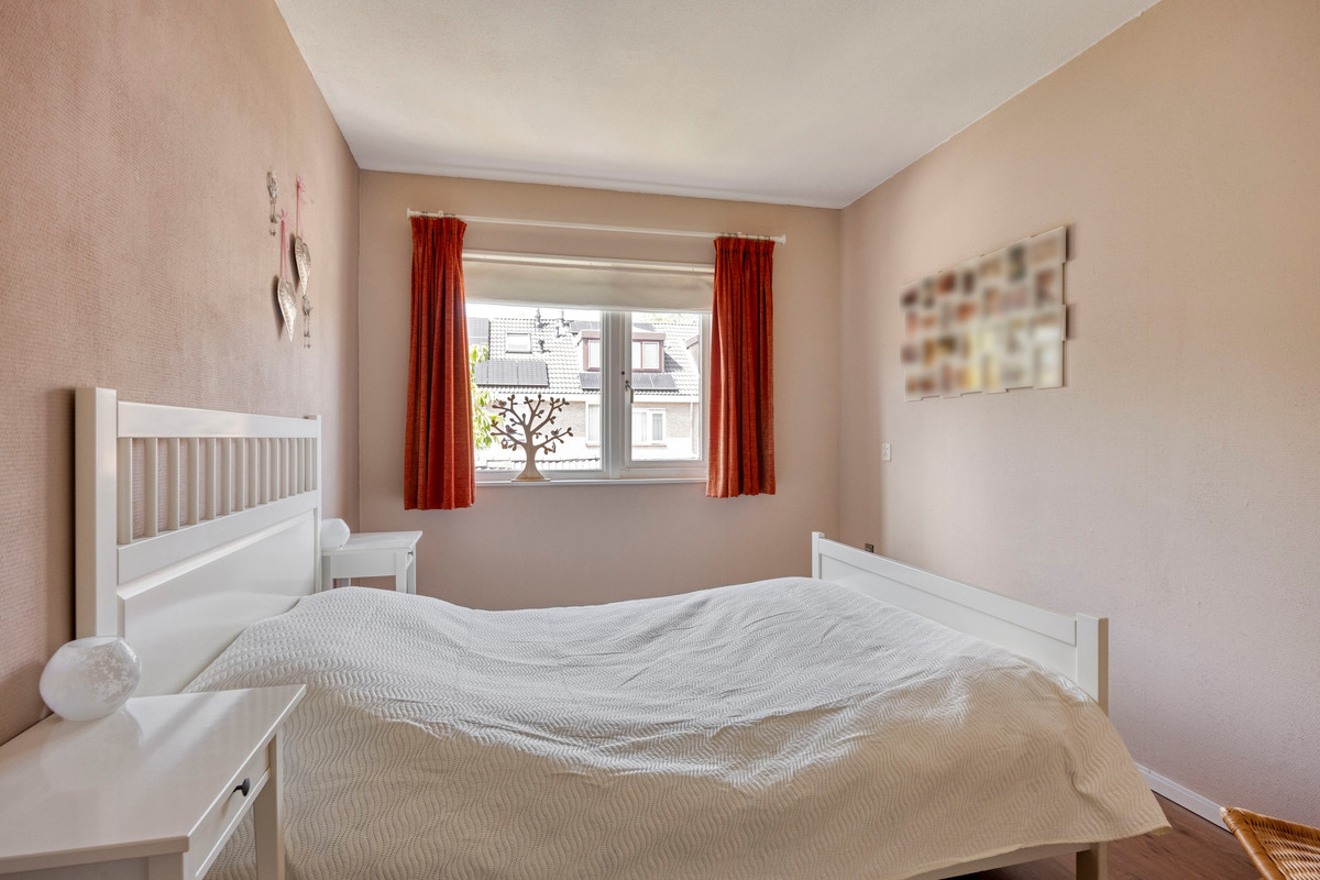 Tussenwoning te koop: Geraniumveld 26, Nieuwerkerk A/D Ijssel