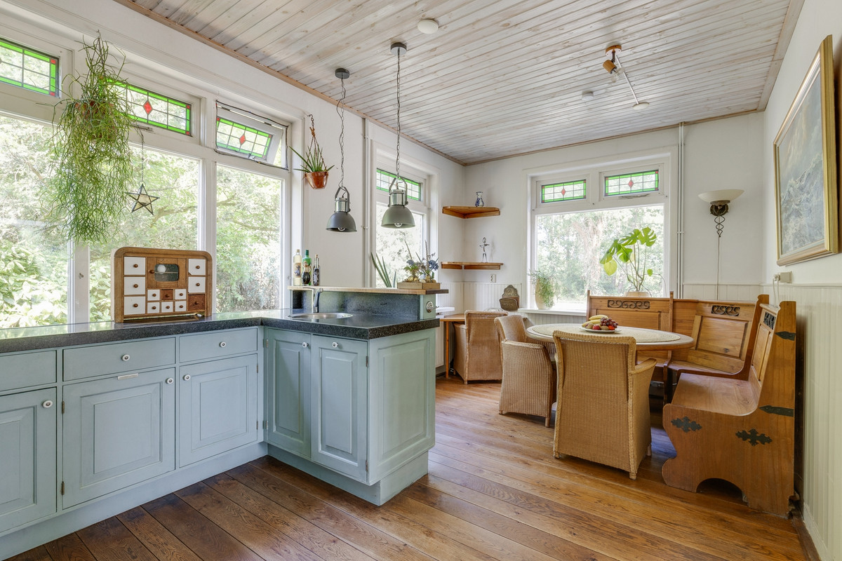 Vrijstaande woning te koop: Halseweg 41, Halle