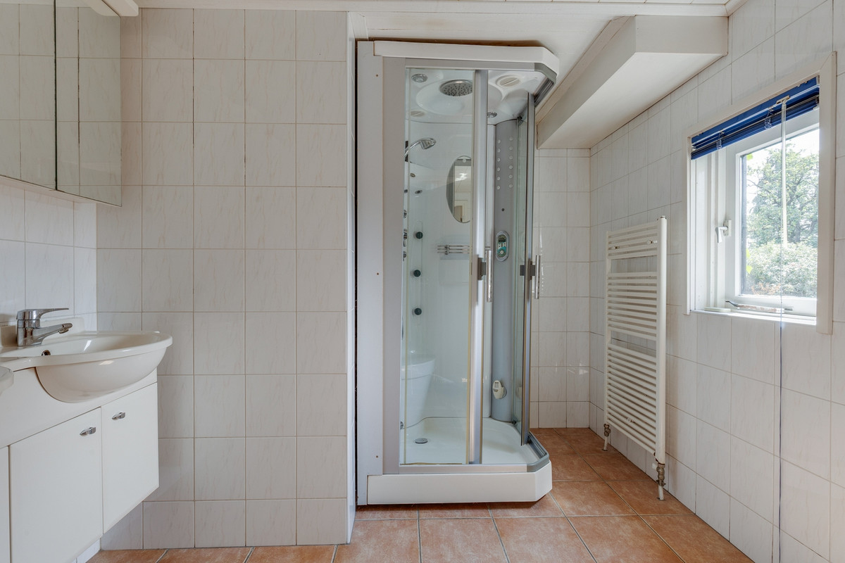Vrijstaande woning te koop: Halseweg 41, Halle