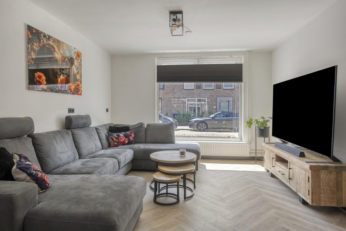 Tussenwoning te koop: Braillestraat 9, Grave