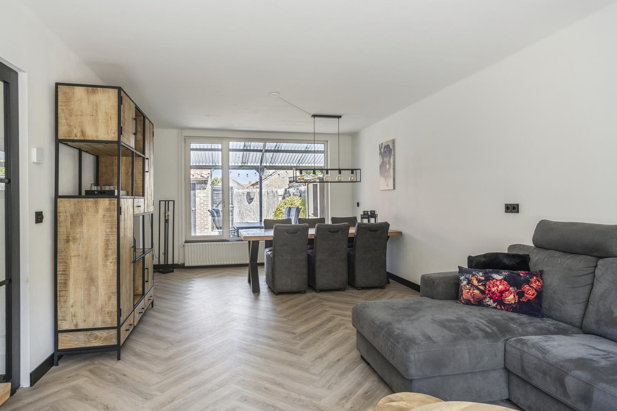 Tussenwoning te koop: Braillestraat 9, Grave