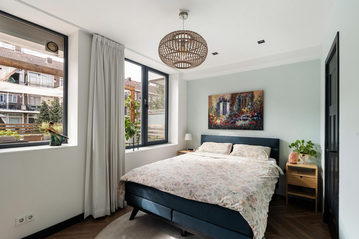 Appartement te koop: Maaskade 150B, Rotterdam