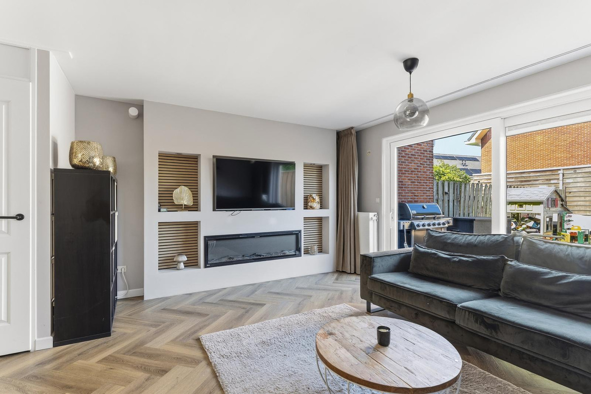 Tussenwoning te koop: Cees Buddinghstraat 5, Almere