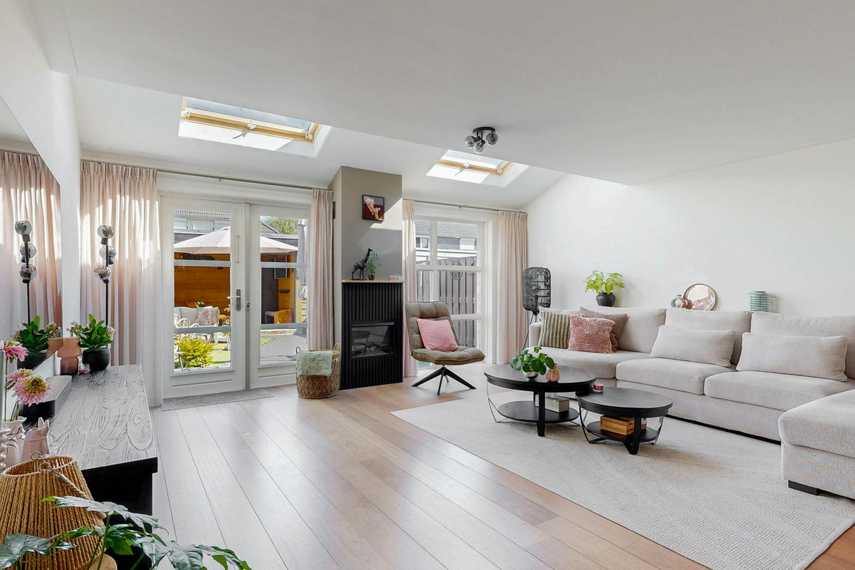 Tussenwoning te koop: Count Basielaan 40, Beverwijk