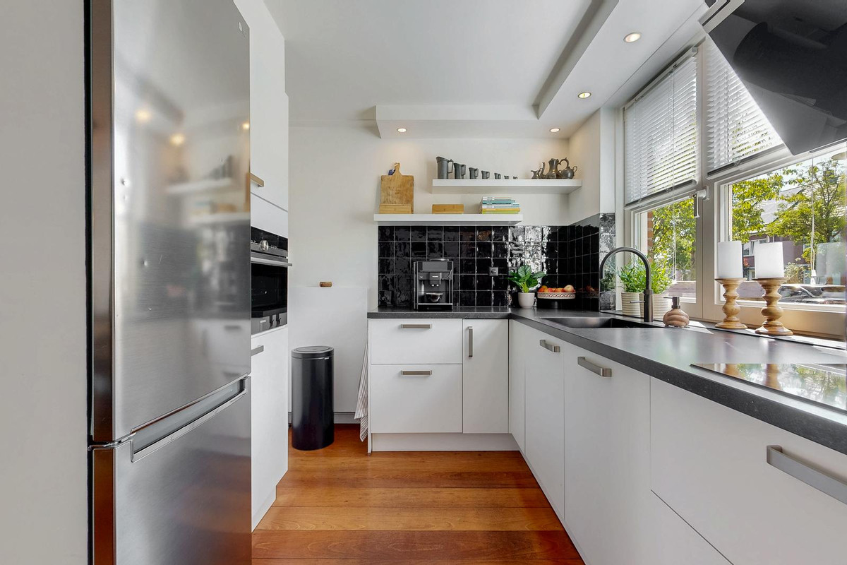 Tussenwoning te koop: Count Basielaan 40, Beverwijk