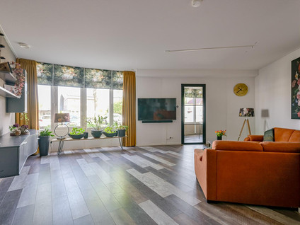 Uiverstraat 2B