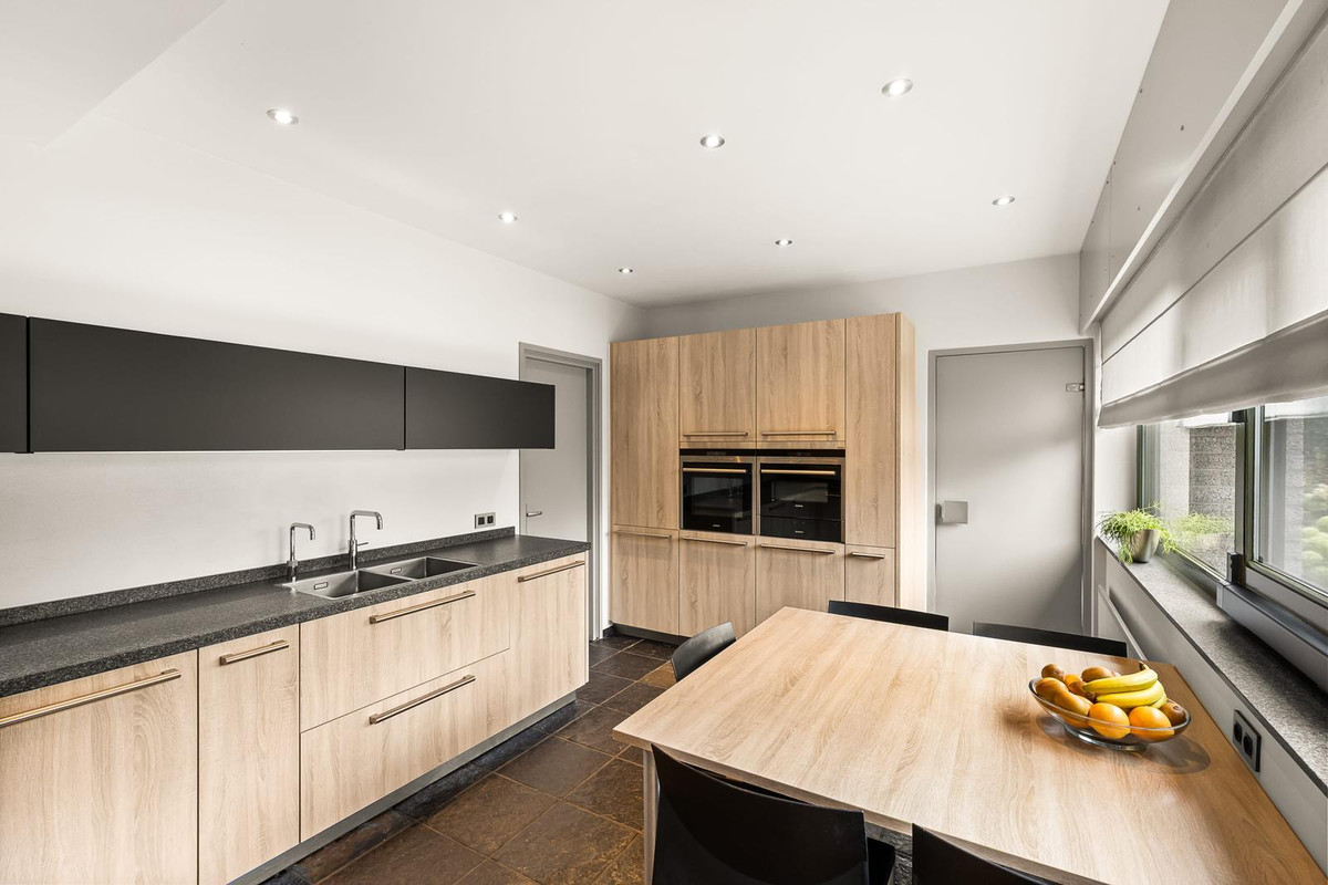 Vrijstaande woning te koop: Verbindingsweg 5, Overslag