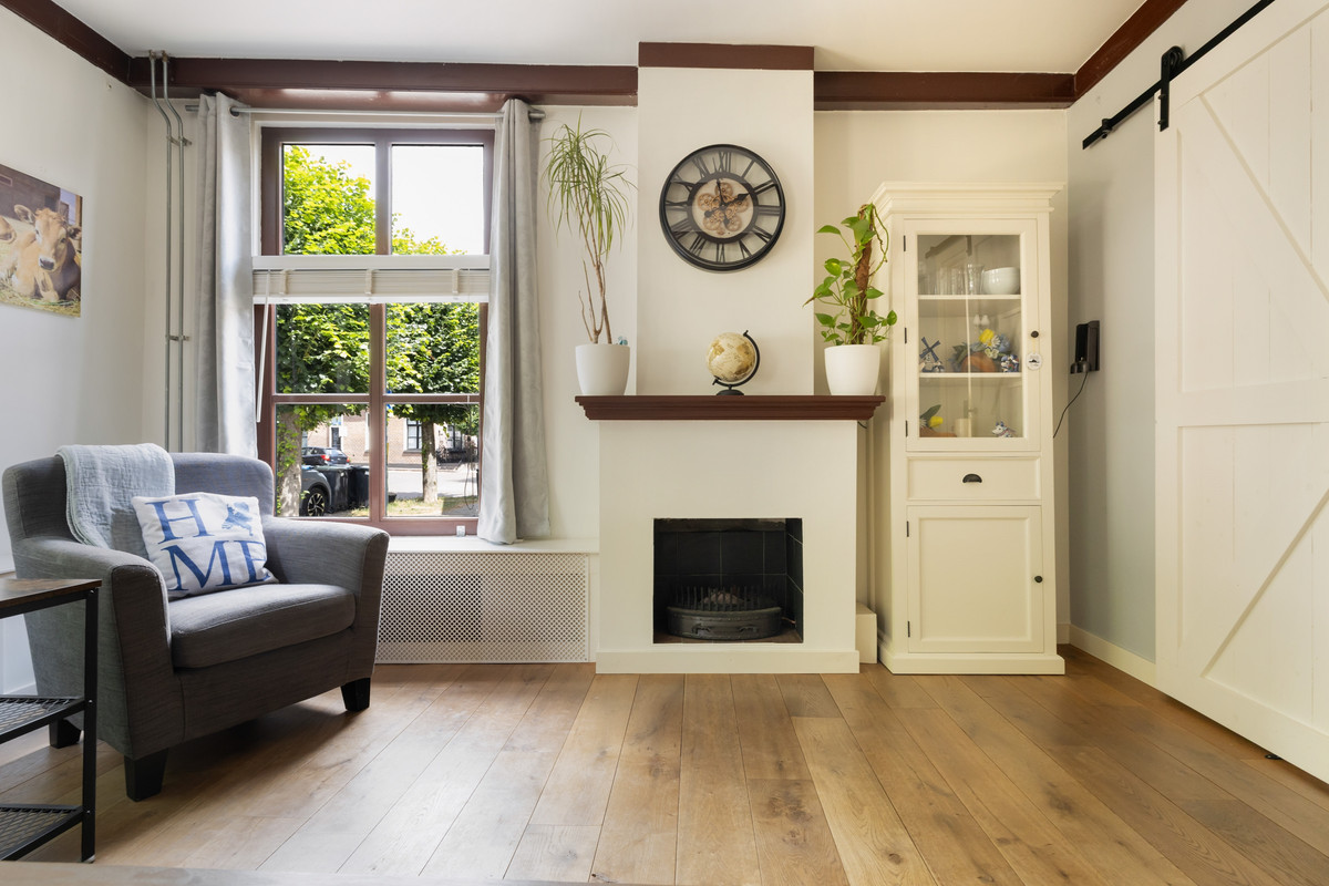 Hoekwoning te koop: Voorstraat 11, Beesd