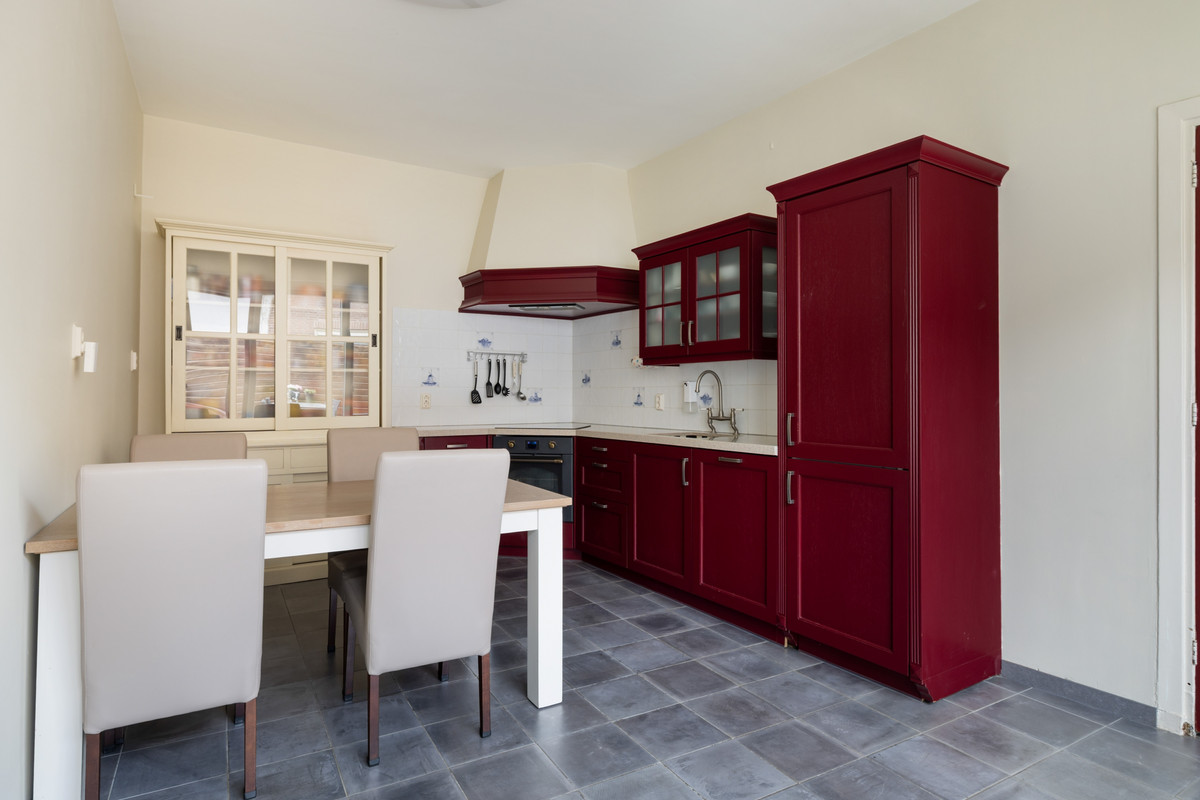 Hoekwoning te koop: Voorstraat 11, Beesd